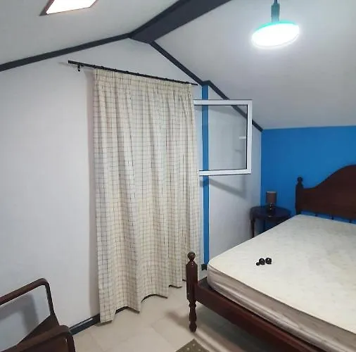 Enjoy The Island - Rua Do Negrao 蓬塔德尔加达